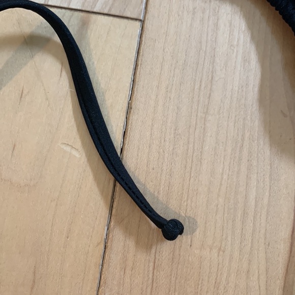 Beach Bunny Dakota Triangle Top - Picture 7 of 10